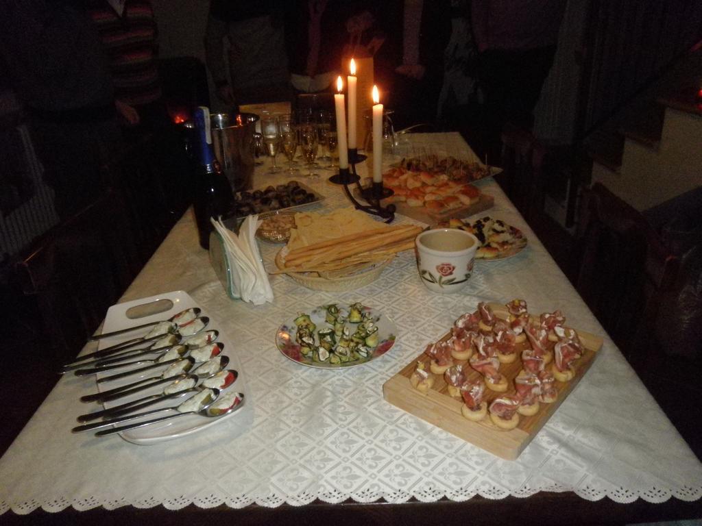 I Picchi Hotel Гресан Екстериор снимка