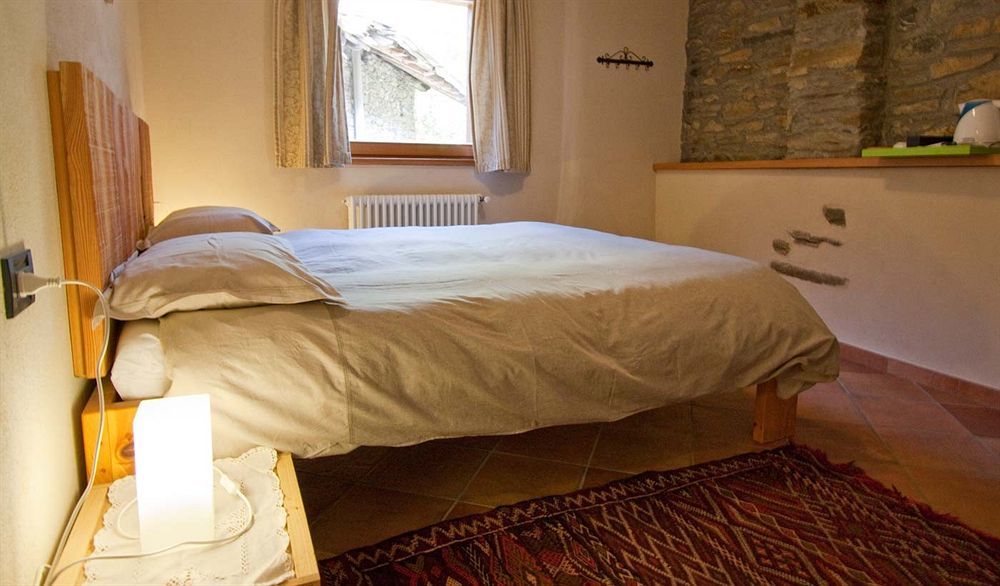 I Picchi Hotel Гресан Екстериор снимка